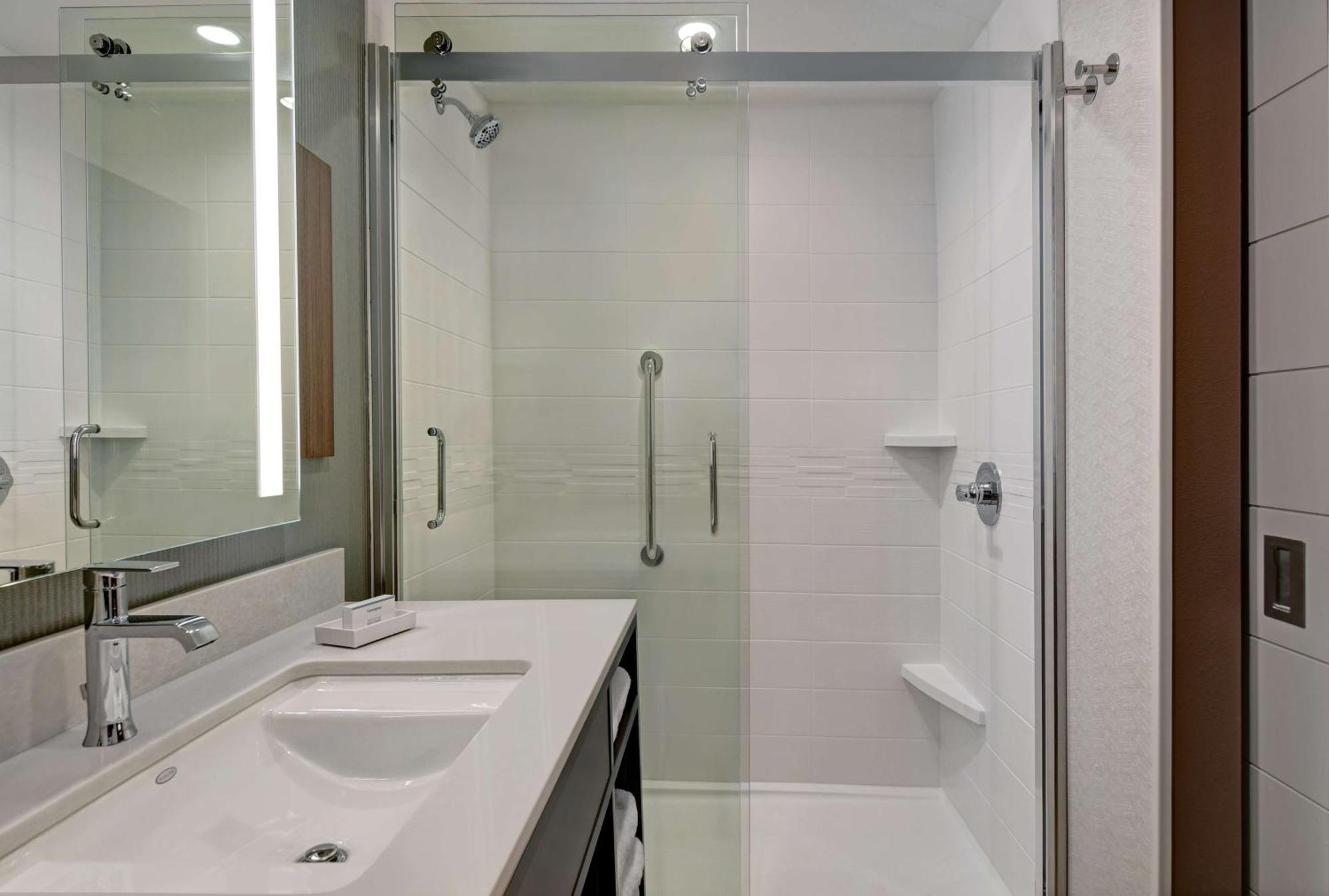 Hilton Garden Inn Madison Huntsville Airport Extérieur photo